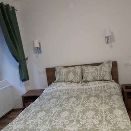 Apartmán Sara House Bistriţa Pokoj fotografie