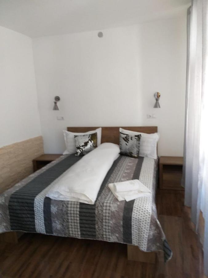 Apartmán Sara House Bistriţa Exteriér fotografie
